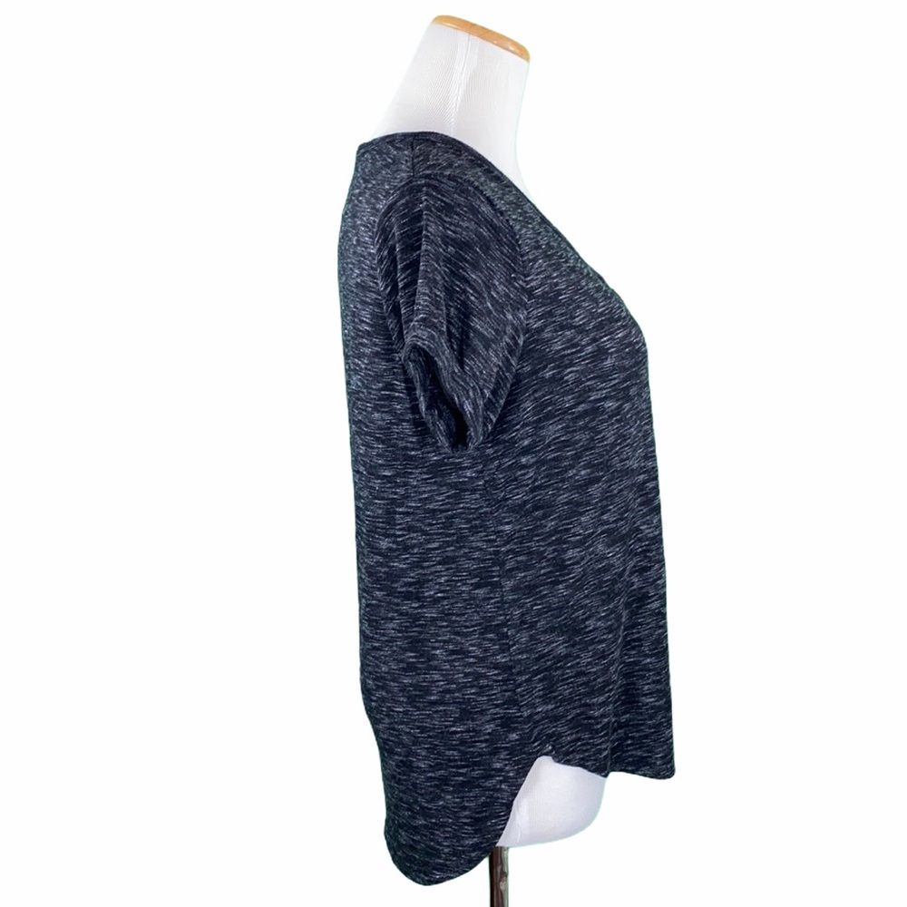 Cotton On Black Single Pocket Cuffed Sleeve Tee - Picture 4 of 11